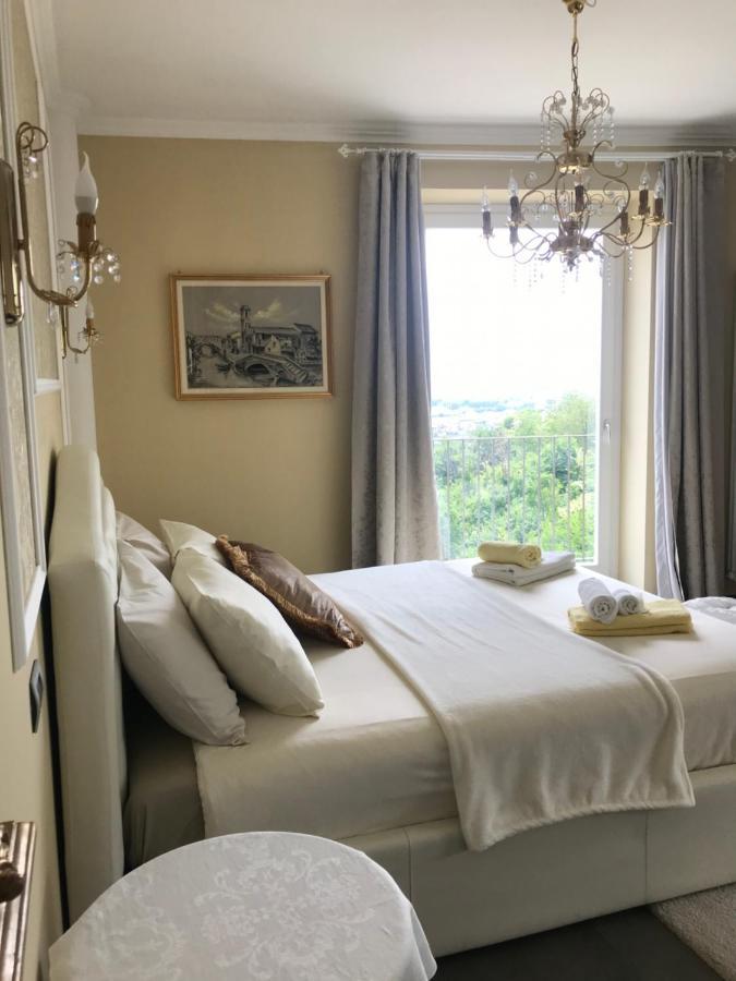 B&B Villa Antilia Busca Eksteriør billede